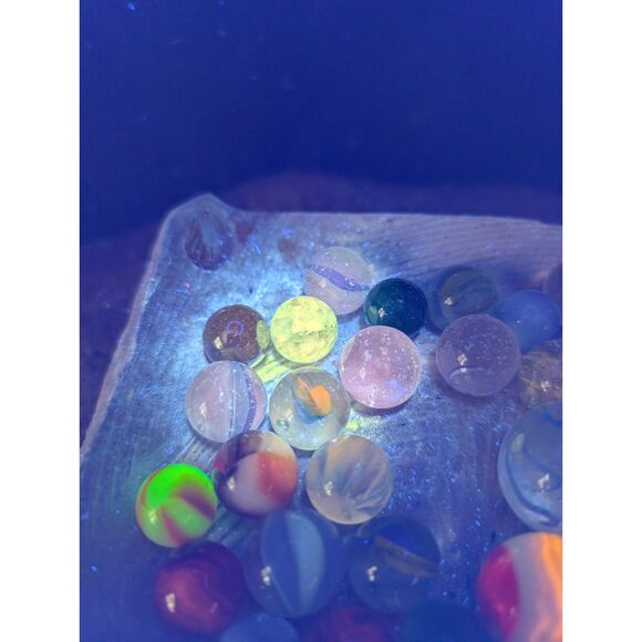 Vintage Marble Lot (28) – UV Reactive, Swirls, Shooters, Mixed Styles - Picture 5 of 11